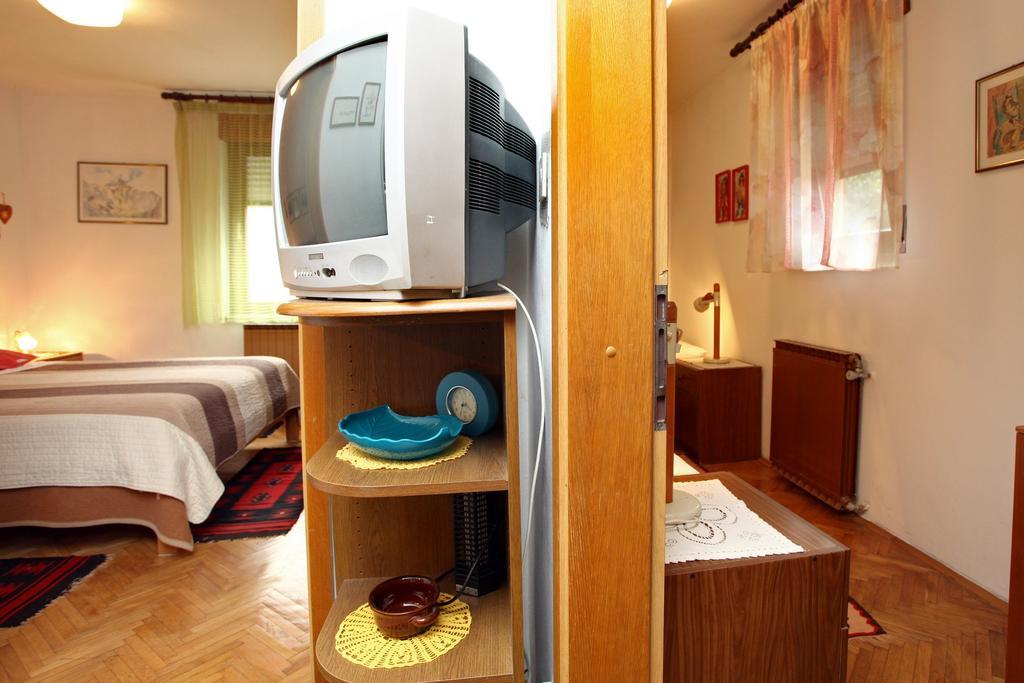 Parenzana Sea View Apartments Sk Portoroz Luaran gambar
