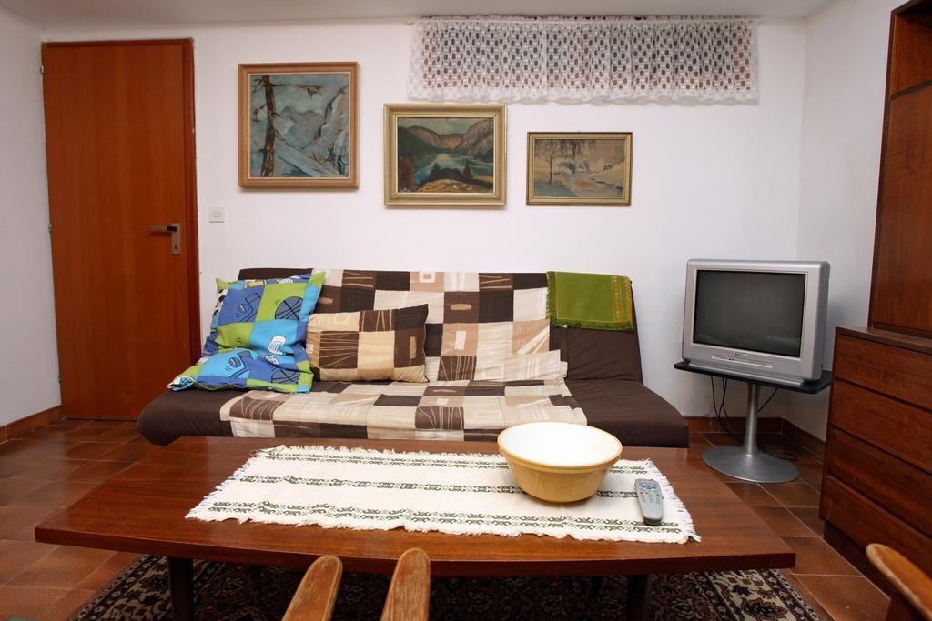 Parenzana Sea View Apartments Sk Portoroz Luaran gambar