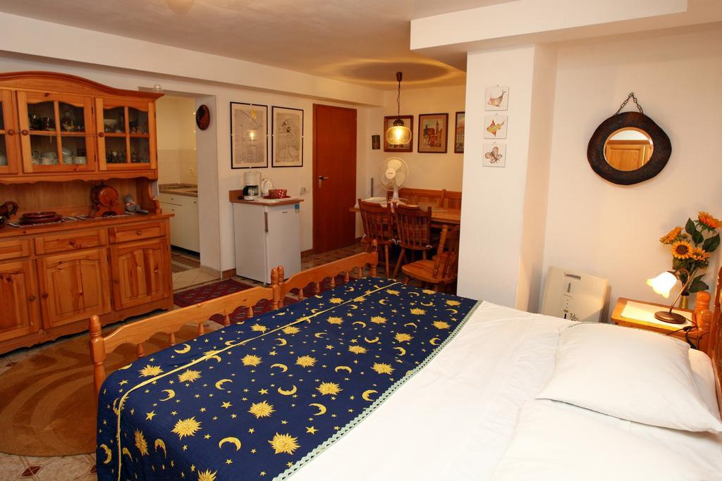 Parenzana Sea View Apartments Sk Portoroz Luaran gambar